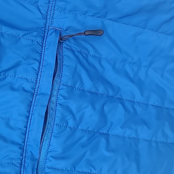 Levis blue puff vest large pertex 163 packable - Picture 9 of 11